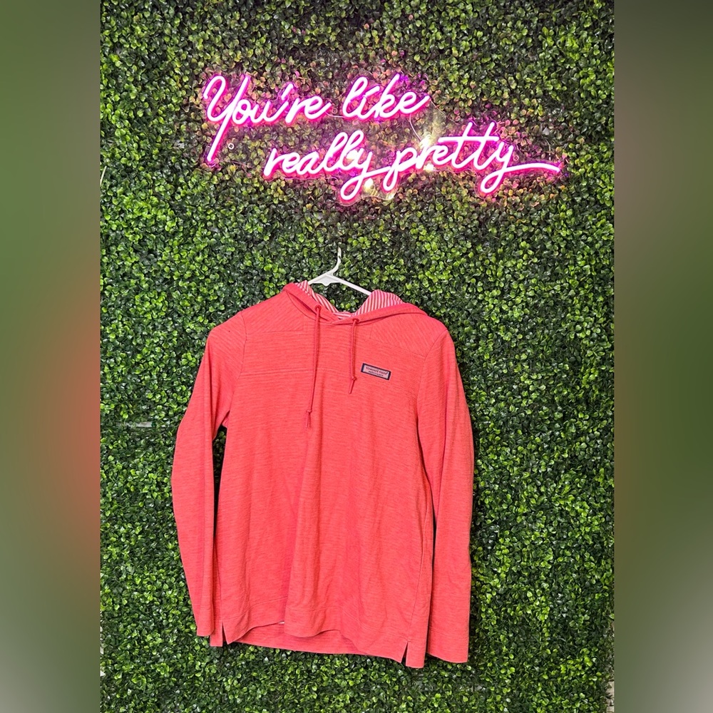 Vineyard vines pink hoodie